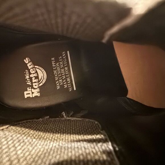 Dr. Martens Vegan 2976 Felix Rub Off Chelsea Boots Black Women’s 7 / EU 39 – NWT - Picture 7 of 8